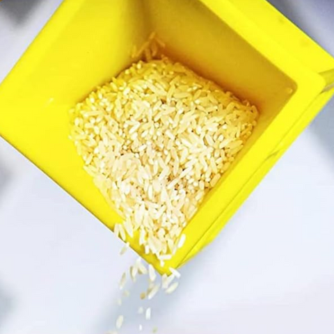 Cubo Multimedidor YellowCup, Copo Medidor Compacto, Utensilio de Cozinha Tudo-em-Um, Copos e Colheres de Medida, Cubo Medidor de Cozinha, Copo Medidor de Plastico, Medidor Livre de BPA, Utensílio Multifuncional para Cozinha, Kitchen&Co