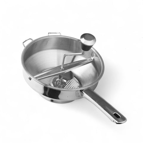 Passador de Legumes Inox Grande, Passador com Discos Intercambiáveis, Moedor de Legumes Profissional, Espremedor de Batatas Inox, Triturador de Vegetais Gourmet, Utensílio de Cozinha Inox, Coador de Alimentos em Aço, Acessório para Purê, Utensílio Culinário Profissional, Passador de Legumes, Espremedor de Batatas Inox, Moedor de Alimentos, Triturador de Vegetais, Prensa de Batatas, Utensílio de Cozinha Durável, Espremedor de Batatas, Espremedor de Alimentos, Espremedor Inox Manual, Moedor Inox, Moinho de Al
