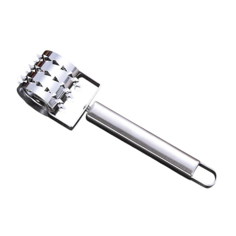 Amaciador de Carne Inox, Rolo Amaciador de Carne, Perfura Carne Inox, Amolecedor de Carne Manual, Utensílio para Churrasco, Ferramenta para Amaciar Carne, Rolo de Aço Inoxidável, Amaciador de Carne Profissional, Rolo Amaciador Manual, Acessório para Carnes Duras, Amaciador de Bifes Inox, Amaciador de Carne Portátil Inox, Amaciador de Carne Ergonômico, Amaciador de Carne Higienizável, Amaciador de Carne para Churrasco